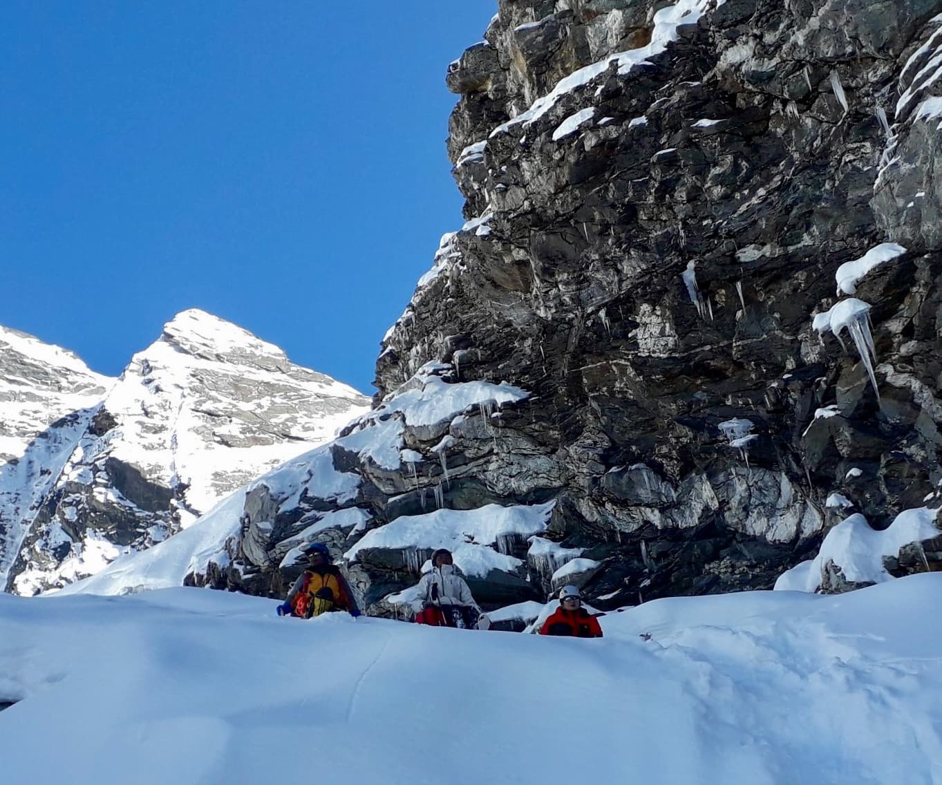 Cholatse Peak Climbing(6,440 m)